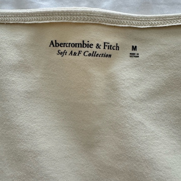 Abercrombie and Fitch soft af collection crop square neck nude top - Picture 3 of 3